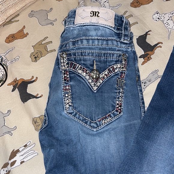 Miss Me Skinny Jeans - Picture 2 of 4